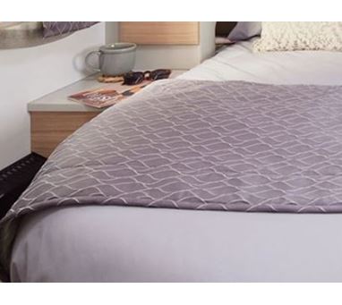 UN5 Island Bed Runner - Chiswick