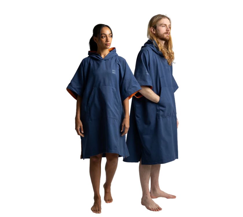 Read more about Red Equipment - Quick Dry Microfibre Changing Robe - Admiral Blue product image